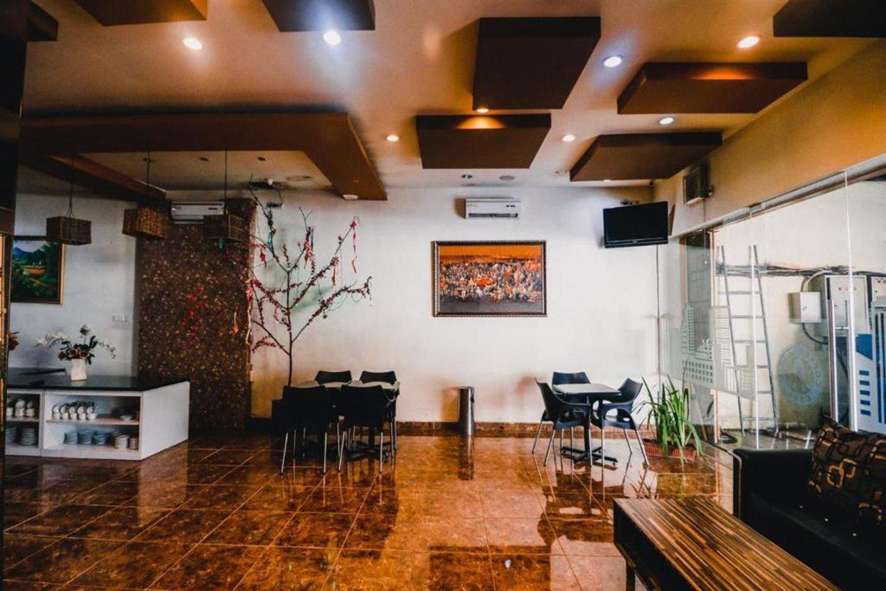 Reddoorz Plus Near Sultan Hasanuddin Airport Makassar Exterior photo